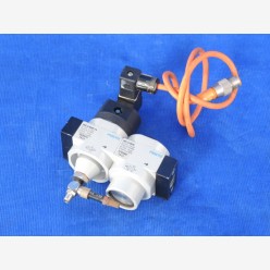 Festo HEE-D-MINI-24 with HEL-D-MINI